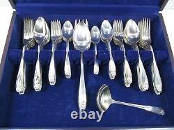 66 pc Set 1847 Rogers Bros 1950 DAFFODIL Silverplate Service for 12
