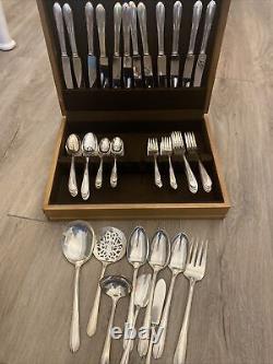 69pc WM ROGERS Silver-plated FASCINATION Flatware Set for 12 Vintage 1930s