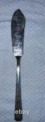 71 Piece MILADY Oneida Community Silverplate Flatware Set in Case Very Nice