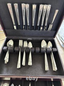 72 pc Nobility Silverplate Flatware CAPRICE with Wood Box, Oneida Silver 1937