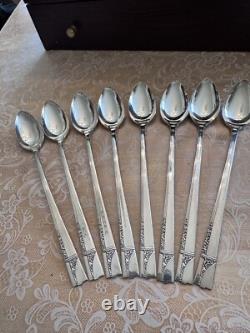 72 pc Nobility Silverplate Flatware CAPRICE with Wood Box, Oneida Silver 1937