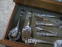79 Pc's 1847 Rogers Bros Flatware Set Grand Heritage With Wood Box