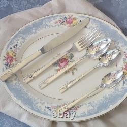 80 Pc Silverplate CAPRICE Service for 12 Oneida Nobility Plate Flatware Set Case