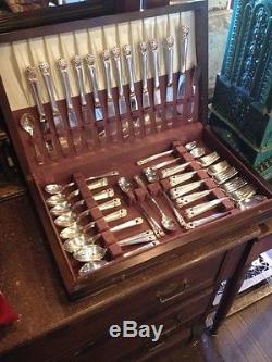 82 Pcs Antique Rogers Bros 1847 Eternally Yours Silverplate Flatware Set Chest
