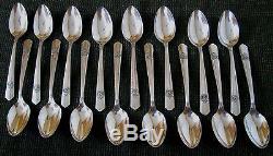 85 Piece Set Of S. L. & G. H. Rogers (Oneida) Silverplate 1940 Silver Rose WithCase