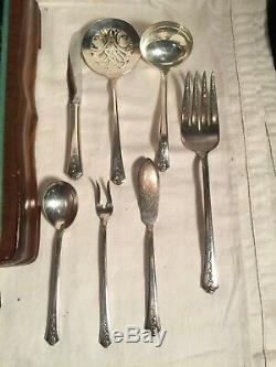 85pc set 12 place setting HOLMES EDWARDS Silverplate Flatware SPRING GARDEN 1949