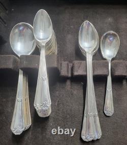 87 Pc Set 1933 Rogers IS Silver Plated Flatware With Case Beautiful Condition