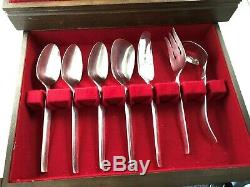 90 Pc. Set Twilight Silverplate Flatware Community Onieda Chest is not included