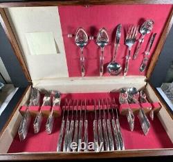 90 pc set Oneida Lilac Time Silverplate Flatware withcase