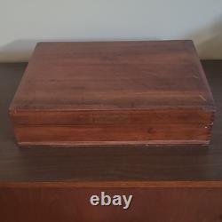 91 Pc Oneida Prestige GRENOBLE Silverplate SERVICE FOR 12 Flatware Set Wood Case