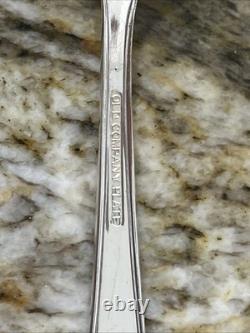 91 Piece 1950 SIGNATURE Company Plate Silverware Monogram D Wooden Box