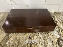 91 Piece 1950 SIGNATURE Company Plate Silverware Monogram D Wooden Box