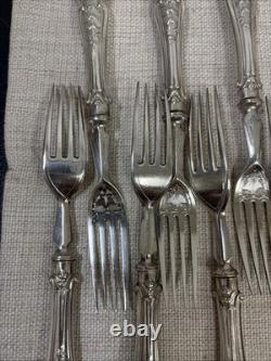 ANTIQUE VICTORIAN ENGRAVED ORNATE SILVER PLATE SETTING x11 OF CUTLERY RARE SET