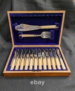 Antique Allen & Darwin Silverplate 26pc. Fish Cutlery Set In Fitted Case