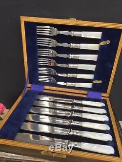 Antique English Mother Of Pearl Shell Fish Set Knives Forks