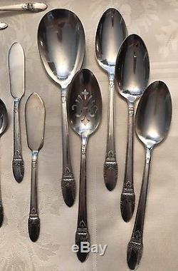 Antique Silverplate 1847 Rogers Bros 1937 FIRST LOVE 150 Piece Set For 12 +