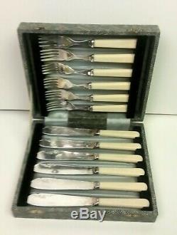 Antique presentation set of 6 cased Sheffield decorative knives and forks