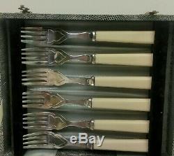Antique presentation set of 6 cased Sheffield decorative knives and forks