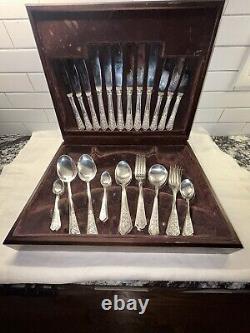 BEAUTIFUL IRISH 49 PC NEWBRIDGE CELTIC SILVERWARE Set EPNS A1 In Box