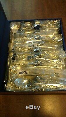 Brand New Oneida community silverplate silverware set