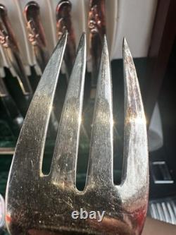 CommunityRogers & Bro Silverplate FlatwareSet with WoodenCase 50+ Pieces