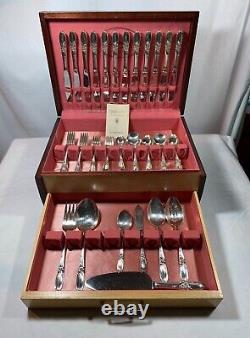 Community Silver Plate Service for 12 WHITE ORCHID 79 Pieces & Box
