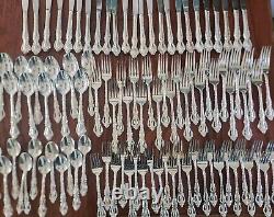 Countess deep silver plate flatware 24 settings serving international 132 pc