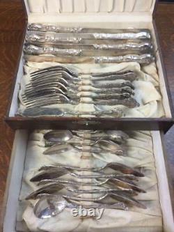 Crest 1906 Rogers & Brother Waterbury Conn AI XII Flatware Set 24 Pc Silverware