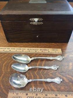 Crest 1906 Rogers & Brother Waterbury Conn AI XII Flatware Set 24 Pc Silverware