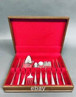 Fabulous 1941 Set of 35 Pc Original Precious Rogers Deluxe Plate Silverware