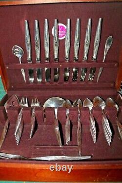 Flight Community Silverplate Flatware 56 Pieces With Case