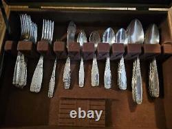 HEIRLOOM Silver Plate Flatware Set 67 Pc In Wooden Box