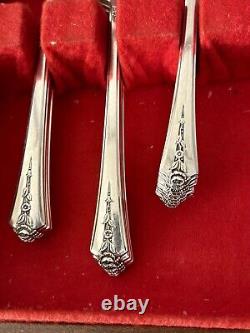 Holmes And Edwards Inlaid Flatware Set Of 56 Rose Silverplate With Chest Case