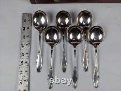 Holmes & Edward Jamestown 75pc Silverplate Flatware Set in Eureka Case