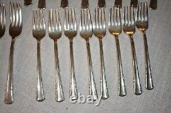 Holmes & Edwards IS Inlaid Silverplate Flatware Silverware Set 51 Pieces in Box