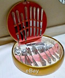 Holmes & Edwards Inlaid 77 Piece Silver plate Flatware Set Flatware with box