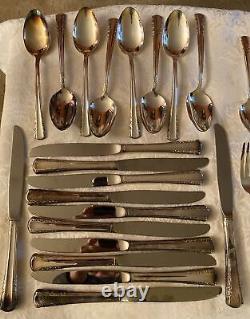 Holmes & Edwards Inlaid Silver Plated May Queen (67) Pieces Set