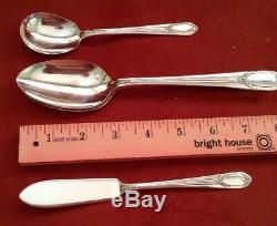IS Rogers Brothers silverplate Garland/Rapture 8 place settings EUC polished
