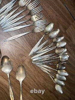 International Deep Silver vintage set Laurel Mist, Silver Plated Flatware 49pc