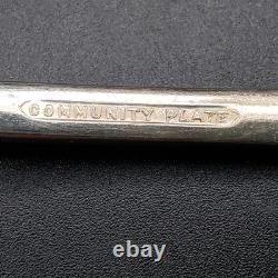 Lady Hamilton by Oneida Silverplate 1932 Flatware Set 55 Pc Dinner Service