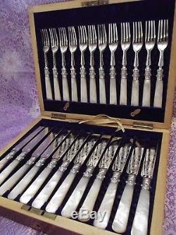 Lee & Wigfull 24 Pc Mother of Pearl Handled Etched Dessert Set & Wood Chest EX