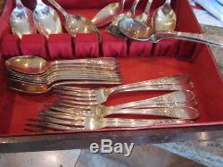 NICE Vintage Antique Wm Rogers Sectional IS Silver Ware Set w Case, Service 34