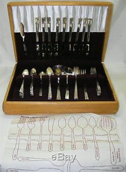 Nobility Oneida Caprice Silverplate Flatware 58pc Set with Chest / Box 1900-1940