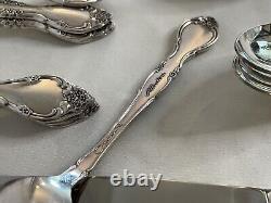 ONEIDA COMMUNITY AFFECTION 1960 Silverplate Flatware 8 Place Setting + 4, withCase