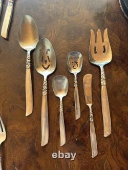 ONEIDA SOUTH SEAS COMMUNITY Flatware set of 65 service for 12 with box