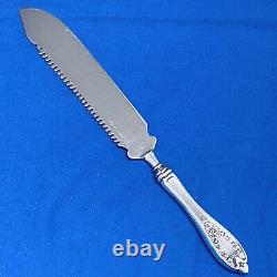 Old Colony by 1847 Rogers Silverplate Rare Serrated Bread / Cake Knife
