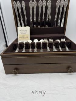 Oneida 1881 Rogers Victorian Classic Silverplate 72 Pc Service for 12
