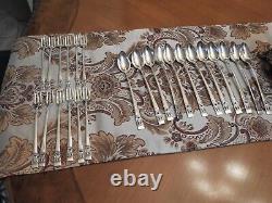 Oneida Community 1936 CORONATION Silverplate Flatware Set 119 Pieces