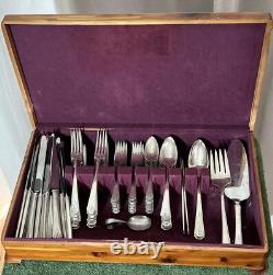 Oneida Community DEAUVILLE 1929 Art Deco Silverware Flatware Set Lot Silver fork