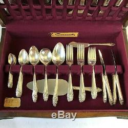 Oneida Community Evening Star Silver Plate Flat Ware 66 Peice Set with Chest VTG